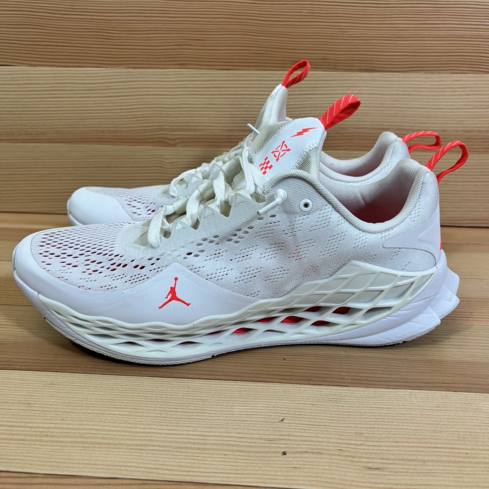 Jordan Zoom Trunner Ultimate 'White Flash Crimson' Mens Sz 12 CJ1494-101 Nike